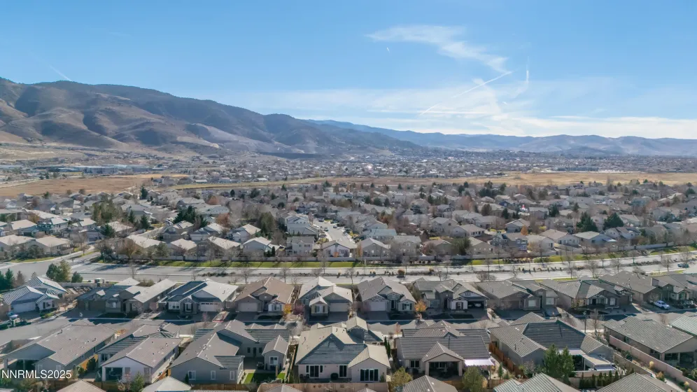 2295 Trakehner, Reno, Nevada 89521, 2 Bedrooms Bedrooms, ,3 BathroomsBathrooms,Residential,Residential,Trakehner,250059433