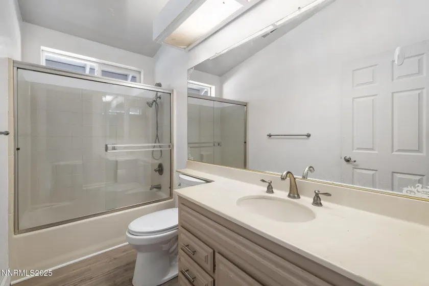 2323 Gentry, Carson City, Nevada 89701, 5 Bedrooms Bedrooms, ,3 BathroomsBathrooms,Residential,Residential,Gentry,250059437