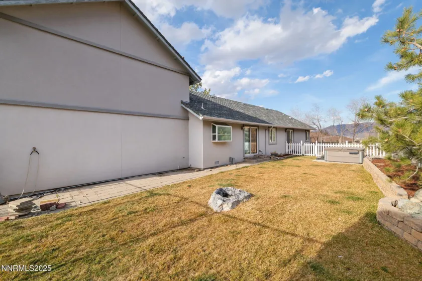 2323 Gentry, Carson City, Nevada 89701, 5 Bedrooms Bedrooms, ,3 BathroomsBathrooms,Residential,Residential,Gentry,250059437