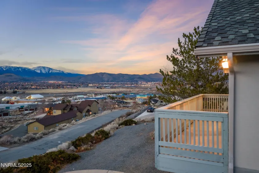 2323 Gentry, Carson City, Nevada 89701, 5 Bedrooms Bedrooms, ,3 BathroomsBathrooms,Residential,Residential,Gentry,250059437