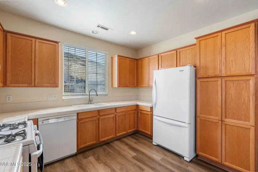 4031 Culpepper, Sparks, Nevada 89436, 3 Bedrooms Bedrooms, ,2 BathroomsBathrooms,Residential,Residential,Culpepper,250059438