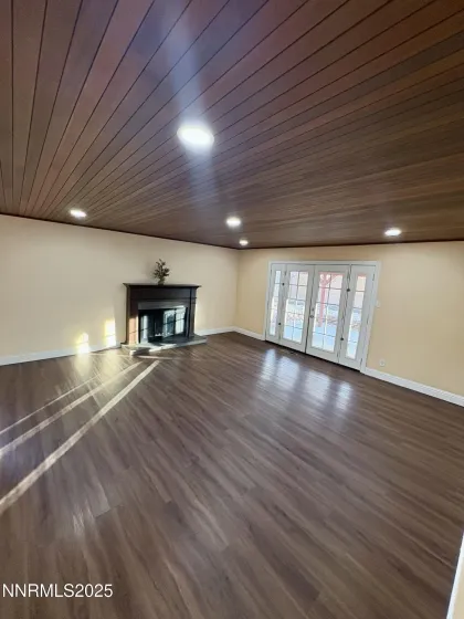 1885 Verano, Sparks, Nevada 89431, 4 Bedrooms Bedrooms, ,2 BathroomsBathrooms,Residential,Residential,Verano,250059439