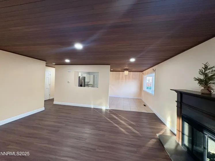 1885 Verano, Sparks, Nevada 89431, 4 Bedrooms Bedrooms, ,2 BathroomsBathrooms,Residential,Residential,Verano,250059439