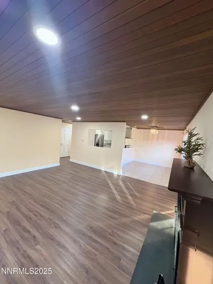 1885 Verano, Sparks, Nevada 89431, 4 Bedrooms Bedrooms, ,2 BathroomsBathrooms,Residential,Residential,Verano,250059439