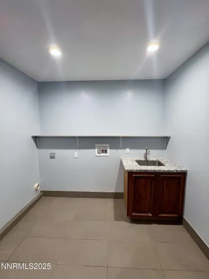 1885 Verano, Sparks, Nevada 89431, 4 Bedrooms Bedrooms, ,2 BathroomsBathrooms,Residential,Residential,Verano,250059439