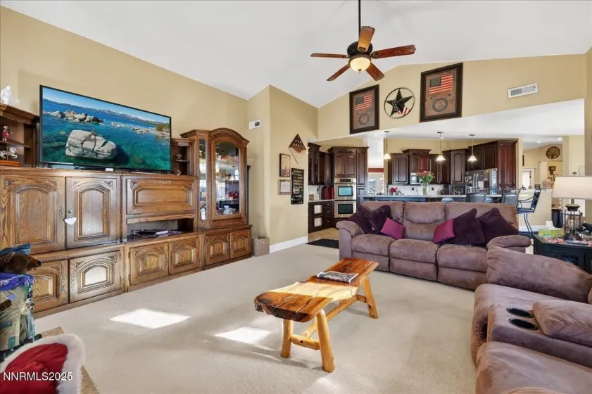 2660 Stuart, Winnemucca, Nevada 89445, 5 Bedrooms Bedrooms, ,4 BathroomsBathrooms,Residential,Residential,Stuart,250059440