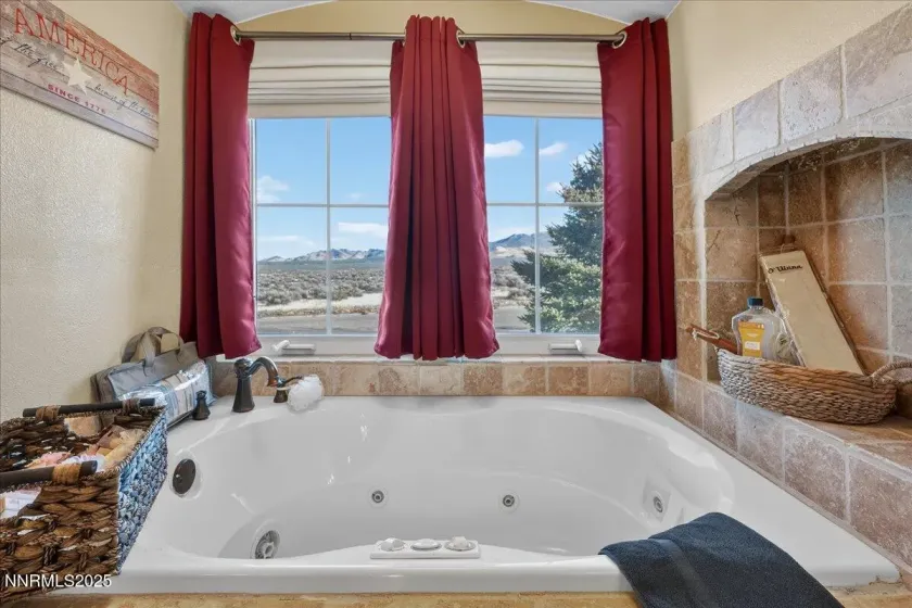 2660 Stuart, Winnemucca, Nevada 89445, 5 Bedrooms Bedrooms, ,4 BathroomsBathrooms,Residential,Residential,Stuart,250059440