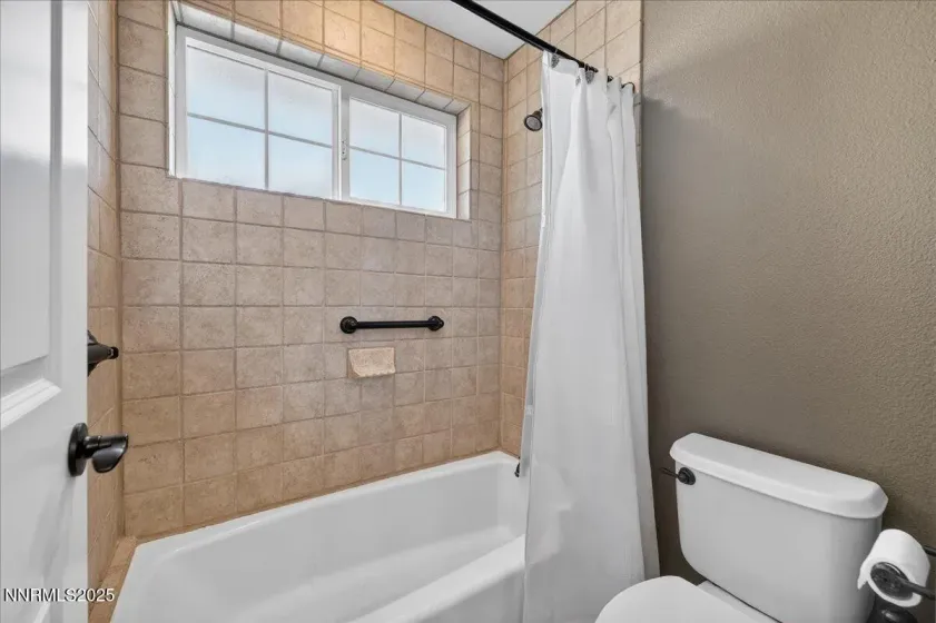 2660 Stuart, Winnemucca, Nevada 89445, 5 Bedrooms Bedrooms, ,4 BathroomsBathrooms,Residential,Residential,Stuart,250059440