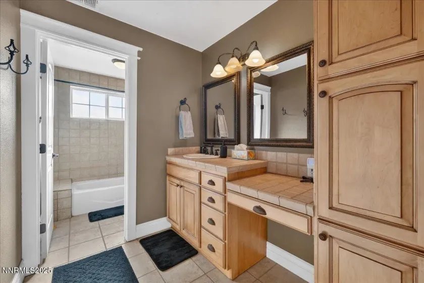 2660 Stuart, Winnemucca, Nevada 89445, 5 Bedrooms Bedrooms, ,4 BathroomsBathrooms,Residential,Residential,Stuart,250059440