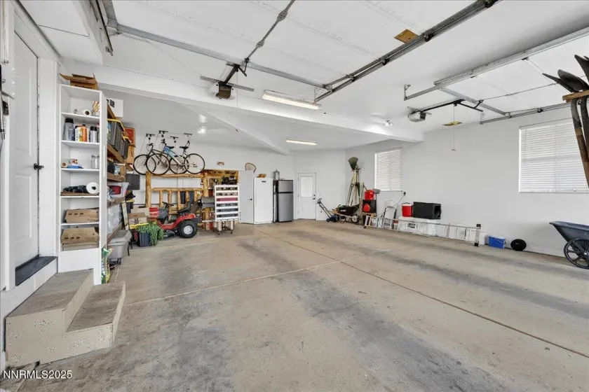 2660 Stuart, Winnemucca, Nevada 89445, 5 Bedrooms Bedrooms, ,4 BathroomsBathrooms,Residential,Residential,Stuart,250059440