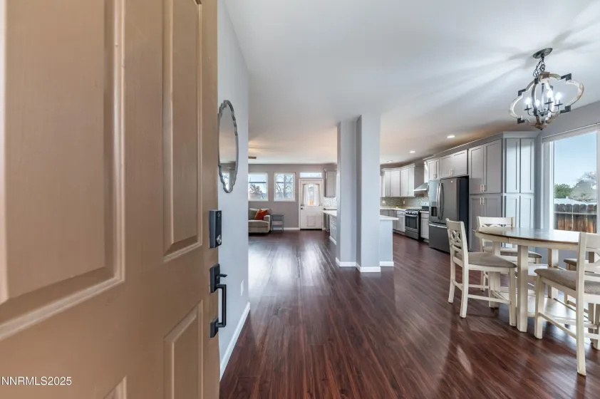 10 Curnow Springs, Sparks, Nevada 89436, 3 Bedrooms Bedrooms, ,2 BathroomsBathrooms,Residential,Residential,Curnow Springs,250059441