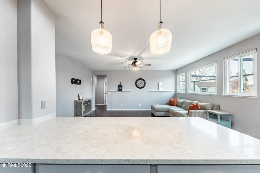 10 Curnow Springs, Sparks, Nevada 89436, 3 Bedrooms Bedrooms, ,2 BathroomsBathrooms,Residential,Residential,Curnow Springs,250059441