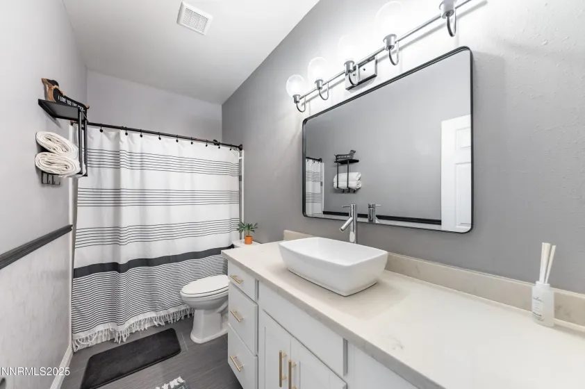 10 Curnow Springs, Sparks, Nevada 89436, 3 Bedrooms Bedrooms, ,2 BathroomsBathrooms,Residential,Residential,Curnow Springs,250059441