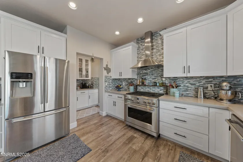 6790 Talmedge, Sparks, Nevada 89436, 4 Bedrooms Bedrooms, ,3 BathroomsBathrooms,Residential,Residential,Talmedge,250059443