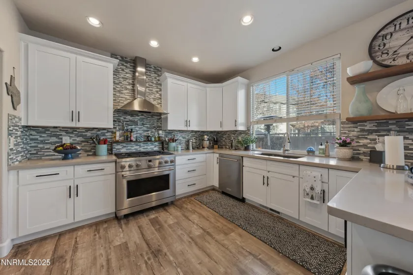 6790 Talmedge, Sparks, Nevada 89436, 4 Bedrooms Bedrooms, ,3 BathroomsBathrooms,Residential,Residential,Talmedge,250059443