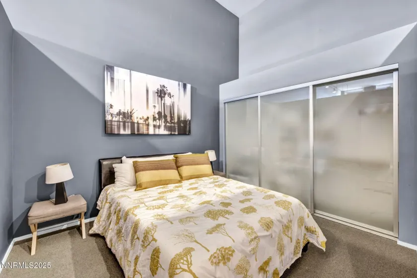 255 Sierra, Reno, Nevada 89501, 2 Bedrooms Bedrooms, ,2 BathroomsBathrooms,Residential,Residential,Sierra,250059444