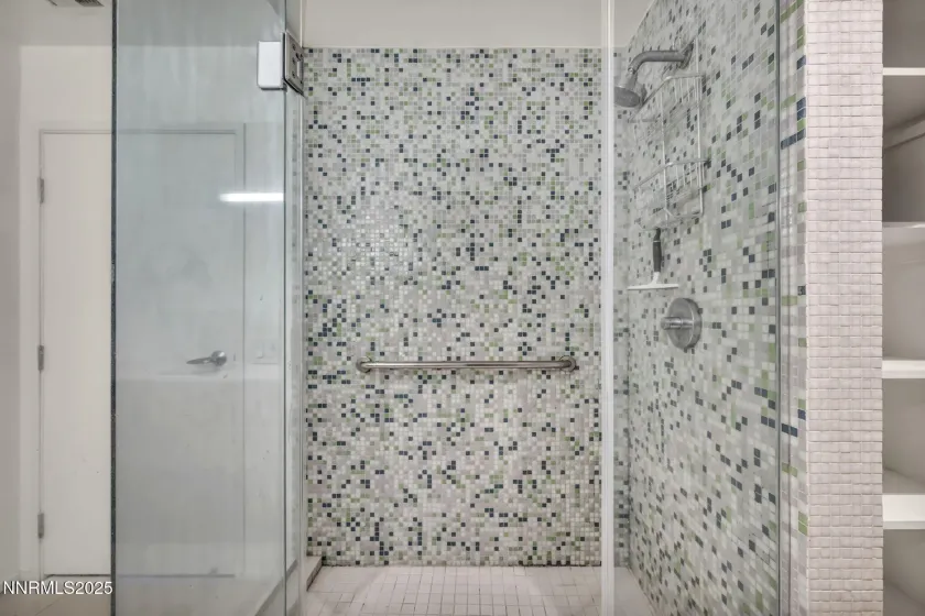 255 Sierra, Reno, Nevada 89501, 2 Bedrooms Bedrooms, ,2 BathroomsBathrooms,Residential,Residential,Sierra,250059444