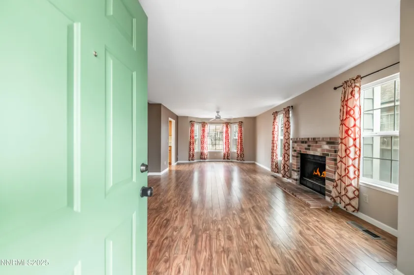 1523 Woodhaven, Sparks, Nevada 89434, 3 Bedrooms Bedrooms, ,3 BathroomsBathrooms,Residential,Residential,Woodhaven,250059445