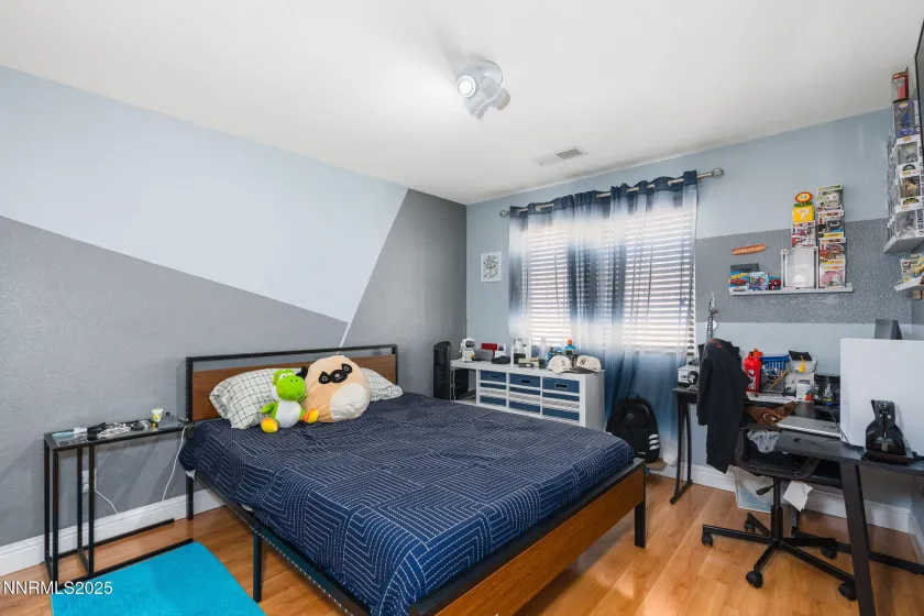 7220 Windswept, Sparks, Nevada 89436, 4 Bedrooms Bedrooms, ,3 BathroomsBathrooms,Residential,Residential,Windswept,250052606