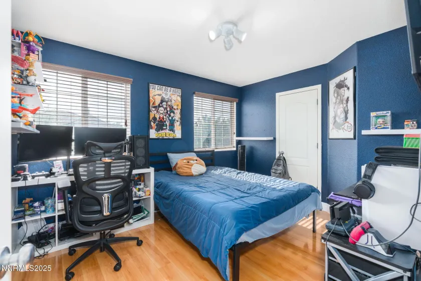 7220 Windswept, Sparks, Nevada 89436, 4 Bedrooms Bedrooms, ,3 BathroomsBathrooms,Residential,Residential,Windswept,250052606