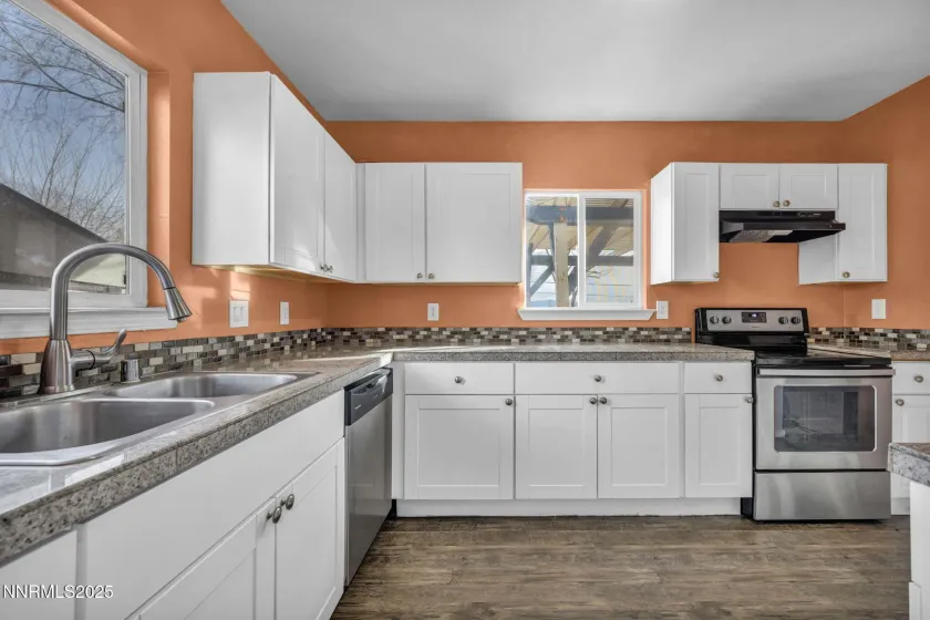 750 Southworth, Reno, Nevada 89512, 4 Bedrooms Bedrooms, ,1 BathroomBathrooms,Residential,Residential,Southworth,260000036