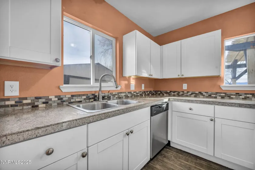 750 Southworth, Reno, Nevada 89512, 4 Bedrooms Bedrooms, ,1 BathroomBathrooms,Residential,Residential,Southworth,260000036