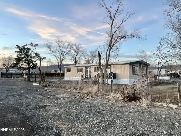 2735 Toiyabe, Silver Springs, Nevada 89429, 2 Bedrooms Bedrooms, ,2 BathroomsBathrooms,Residential,Residential,Toiyabe,260000038