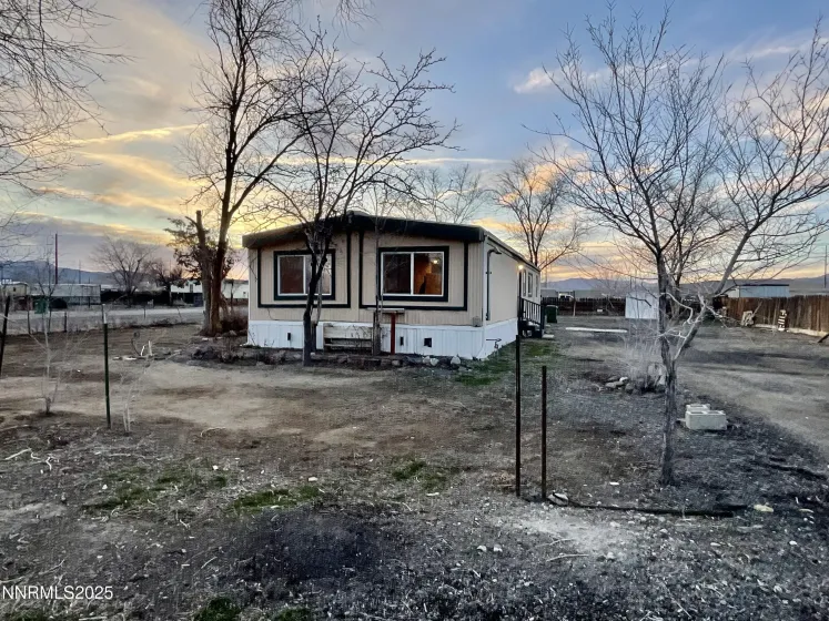2735 Toiyabe, Silver Springs, Nevada 89429, 2 Bedrooms Bedrooms, ,2 BathroomsBathrooms,Residential,Residential,Toiyabe,260000038