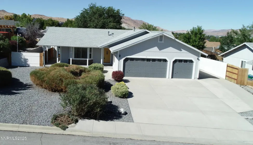 1359 NIGHTINGALE, Spanish Springs, Nevada 89441, 3 Bedrooms Bedrooms, ,2 BathroomsBathrooms,Residential,Residential,NIGHTINGALE,250054050
