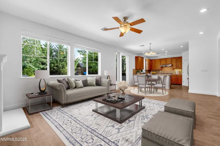 6480 Citori, Sparks, Nevada 89436, 4 Bedrooms Bedrooms, ,3 BathroomsBathrooms,Residential,Residential,Citori,250055516