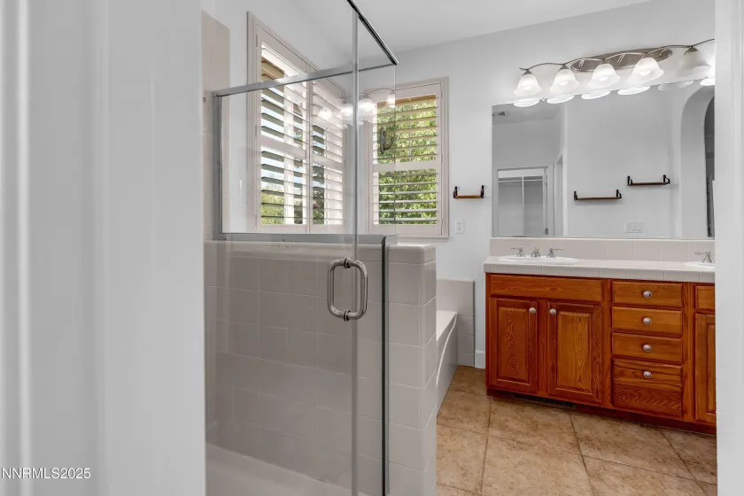 6480 Citori, Sparks, Nevada 89436, 4 Bedrooms Bedrooms, ,3 BathroomsBathrooms,Residential,Residential,Citori,250055516