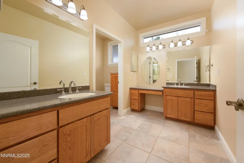 951 Old Nevada, Gardnerville, Nevada 89460, 4 Bedrooms Bedrooms, ,3 BathroomsBathrooms,Residential,Residential,Old Nevada,260000042