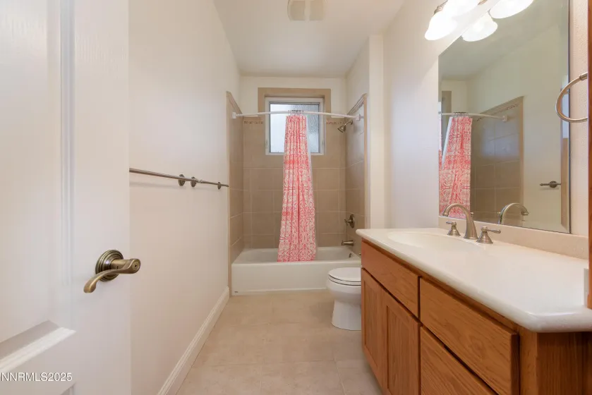 951 Old Nevada, Gardnerville, Nevada 89460, 4 Bedrooms Bedrooms, ,3 BathroomsBathrooms,Residential,Residential,Old Nevada,260000042