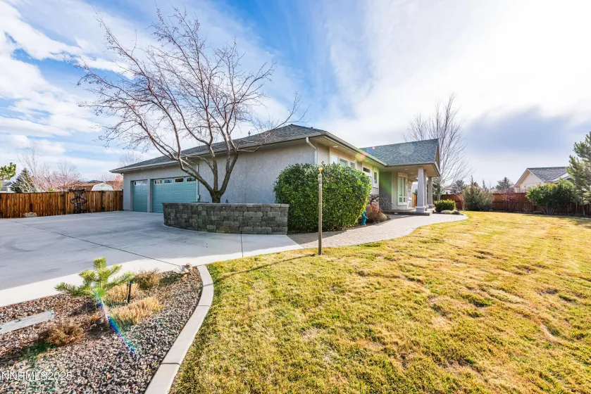 951 Old Nevada, Gardnerville, Nevada 89460, 4 Bedrooms Bedrooms, ,3 BathroomsBathrooms,Residential,Residential,Old Nevada,260000042
