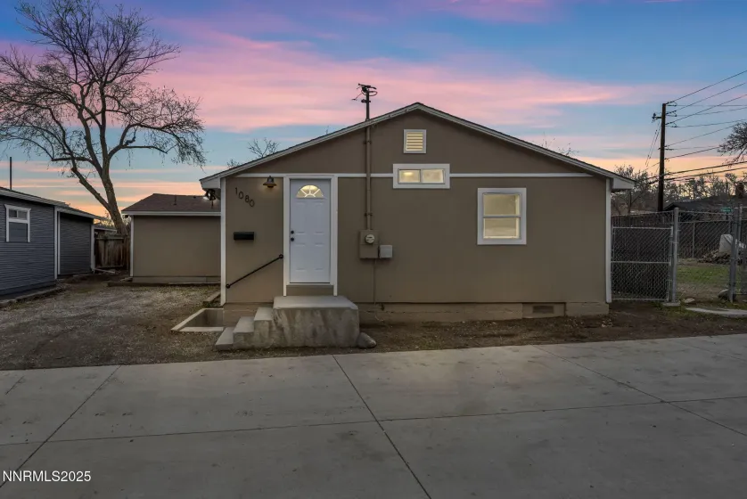 1080 Bell, Reno, Nevada 89503, 3 Bedrooms Bedrooms, ,3 BathroomsBathrooms,Residential,Residential,Bell,260000076