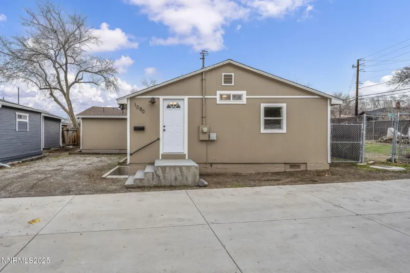 1080 Bell, Reno, Nevada 89503, 3 Bedrooms Bedrooms, ,3 BathroomsBathrooms,Residential,Residential,Bell,260000076