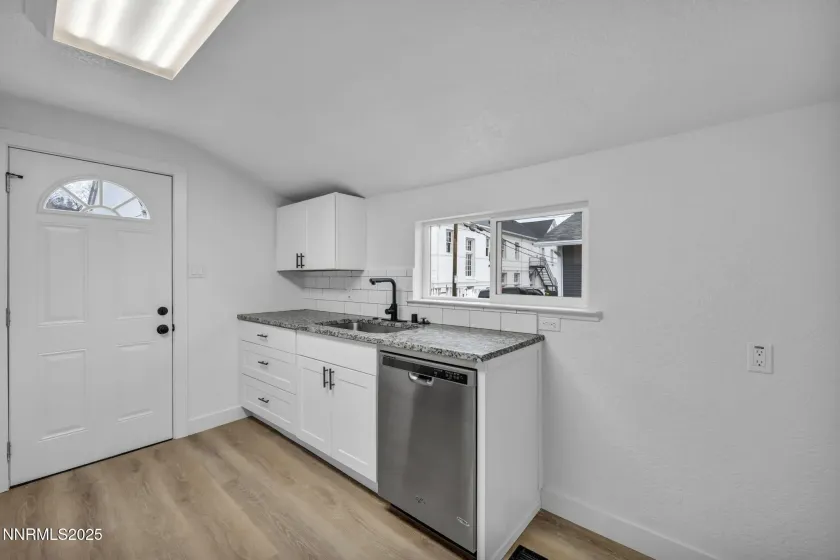 1080 Bell, Reno, Nevada 89503, 3 Bedrooms Bedrooms, ,3 BathroomsBathrooms,Residential,Residential,Bell,260000076