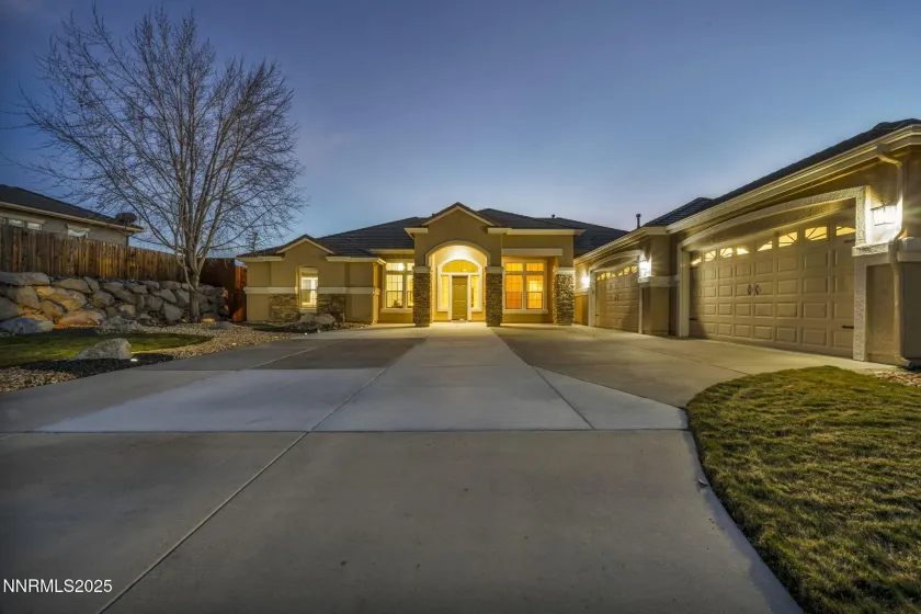 4541 Silian, Sparks, Nevada 89436, 5 Bedrooms Bedrooms, ,3 BathroomsBathrooms,Residential,Residential,Silian,260000079