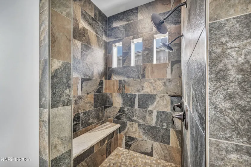 4541 Silian, Sparks, Nevada 89436, 5 Bedrooms Bedrooms, ,3 BathroomsBathrooms,Residential,Residential,Silian,260000079