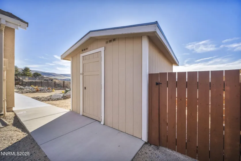 4541 Silian, Sparks, Nevada 89436, 5 Bedrooms Bedrooms, ,3 BathroomsBathrooms,Residential,Residential,Silian,260000079