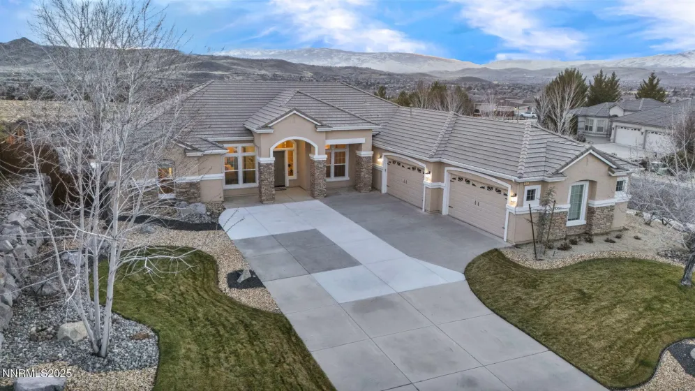 4541 Silian, Sparks, Nevada 89436, 5 Bedrooms Bedrooms, ,3 BathroomsBathrooms,Residential,Residential,Silian,260000079