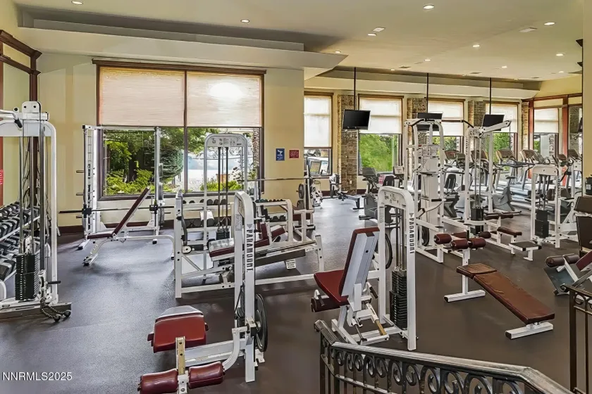 900 Meadows, Reno, Nevada 89521, 2 Bedrooms Bedrooms, ,2 BathroomsBathrooms,Residential,Residential,Meadows,260000081