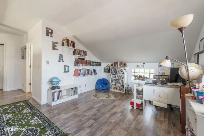 11255 Fulkerson, Fallon, Nevada 89406, 4 Bedrooms Bedrooms, ,3 BathroomsBathrooms,Residential,Residential,Fulkerson,250056068