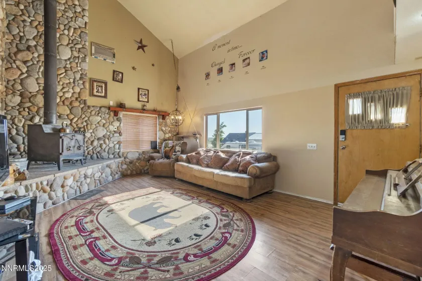 11255 Fulkerson, Fallon, Nevada 89406, 4 Bedrooms Bedrooms, ,3 BathroomsBathrooms,Residential,Residential,Fulkerson,250056068