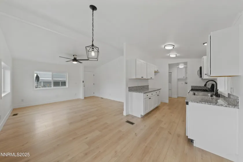 1167 Fleetwood, Carson City, Nevada 89701, 2 Bedrooms Bedrooms, ,2 BathroomsBathrooms,Residential,Residential,Fleetwood,260000085