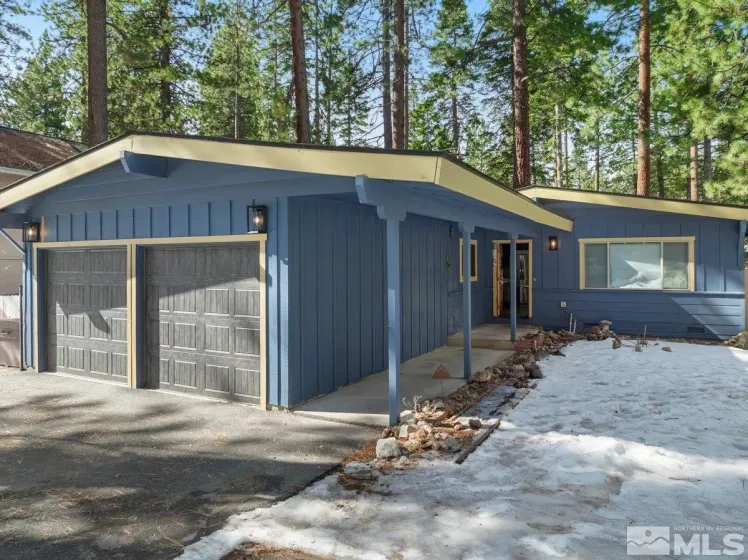 190 Meadow, Stateline, Nevada 89449, 3 Bedrooms Bedrooms, ,2 BathroomsBathrooms,Residential,Residential,Meadow,250002198