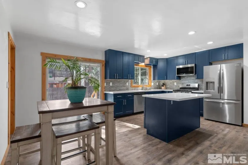 190 Meadow, Stateline, Nevada 89449, 3 Bedrooms Bedrooms, ,2 BathroomsBathrooms,Residential,Residential,Meadow,250002198