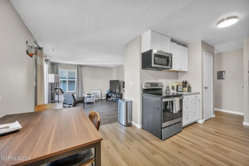 4602 Neil, Reno, Nevada 89502, 2 Bedrooms Bedrooms, ,1 BathroomBathrooms,Residential,Residential,Neil,260000087