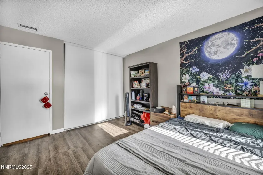 4602 Neil, Reno, Nevada 89502, 2 Bedrooms Bedrooms, ,1 BathroomBathrooms,Residential,Residential,Neil,260000087