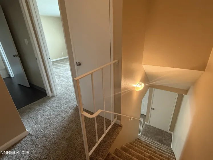 835 Ridgewood, Sparks, Nevada 89434, 3 Bedrooms Bedrooms, ,2 BathroomsBathrooms,Residential,Residential,Ridgewood,260000082